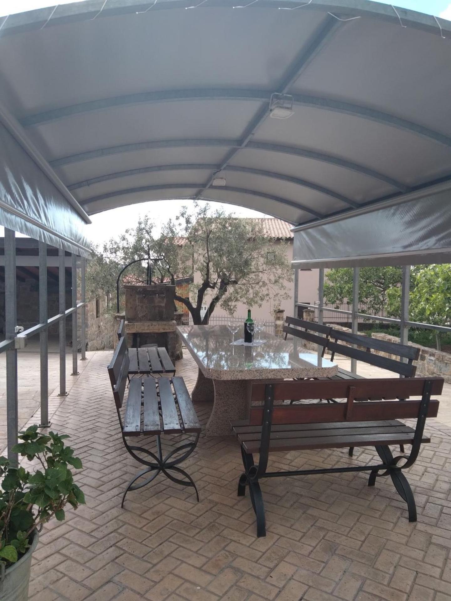 Tourist Farm With Apartments Fig Tree Dekani Exteriér fotografie
